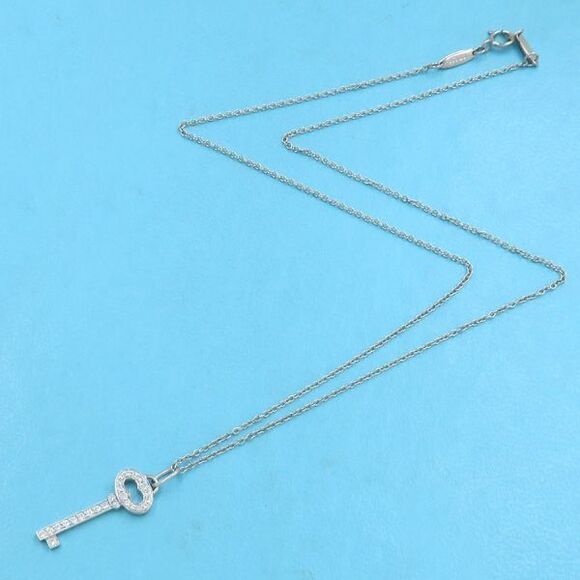 Tiffany & Co Vintage Oval Key Diamond Necklace Mini [] - Picture 4 of 7